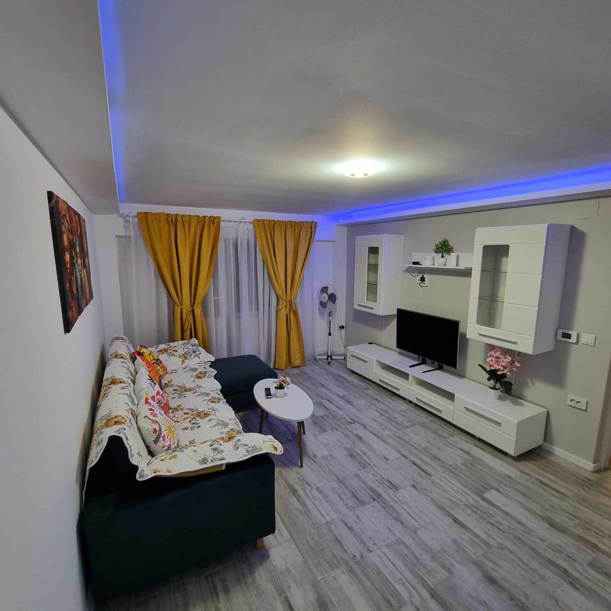 Luxurious Apartment With 3 Rooms And 2 Bathrooms In Corabia Exteriér fotografie